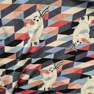LULAROE Olaf print top SM M
